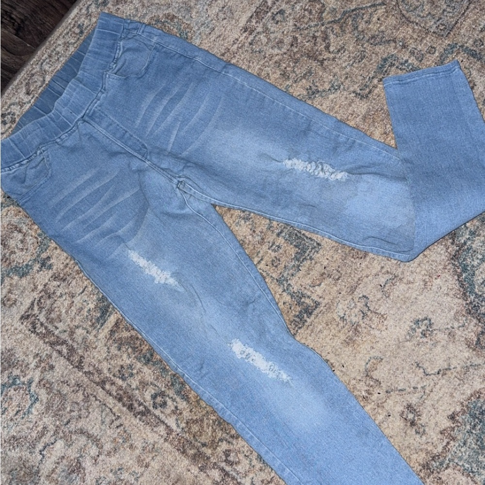 Women's Light Blue Jeans